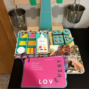 Lovevery Kit | The Enthusiast Kit | 28, 29, 30 Months